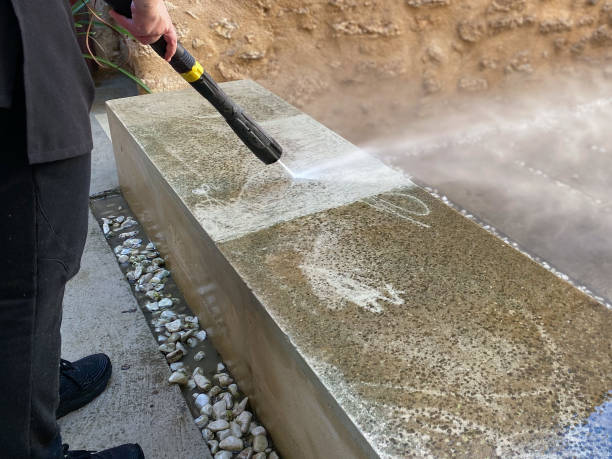 Fence Pressure Washing in Syracuse, IN